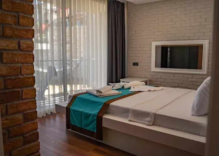 Отель Sevilla Alacati Кешме