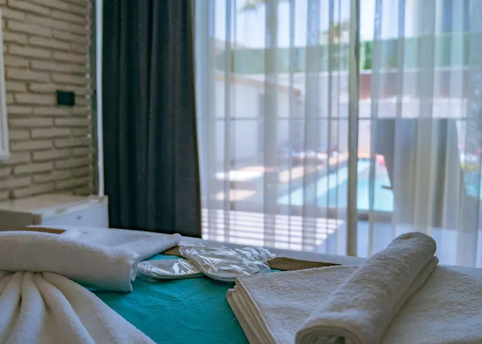 Sevilla Alacati * Кешме