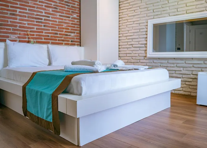 Sevilla Alacati Отель Кешме