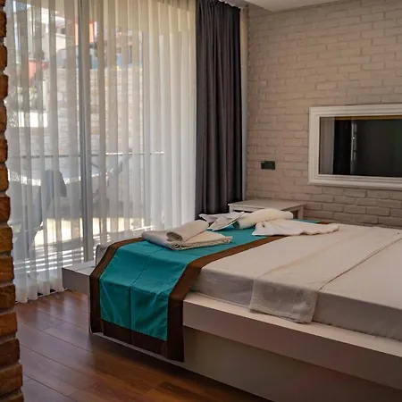 Hotel Sevilla Alacati Cesme