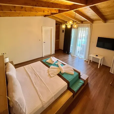 Sevilla Alacati Cesme