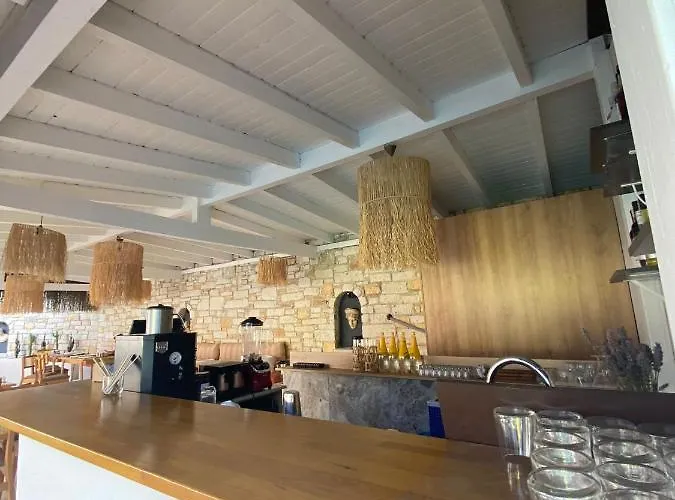 Sevilla Alacati Кешме